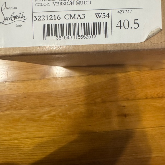 AUTHENTIC BRAND NEW CHRISTIAN LOUBOUTIN MENS WHITE SNEAKERS